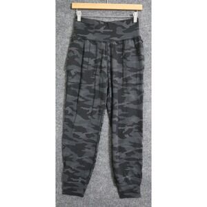 Athleta‎ Pants Women Small Gray Saluation Camo Jogger 24" Performance Athleisure